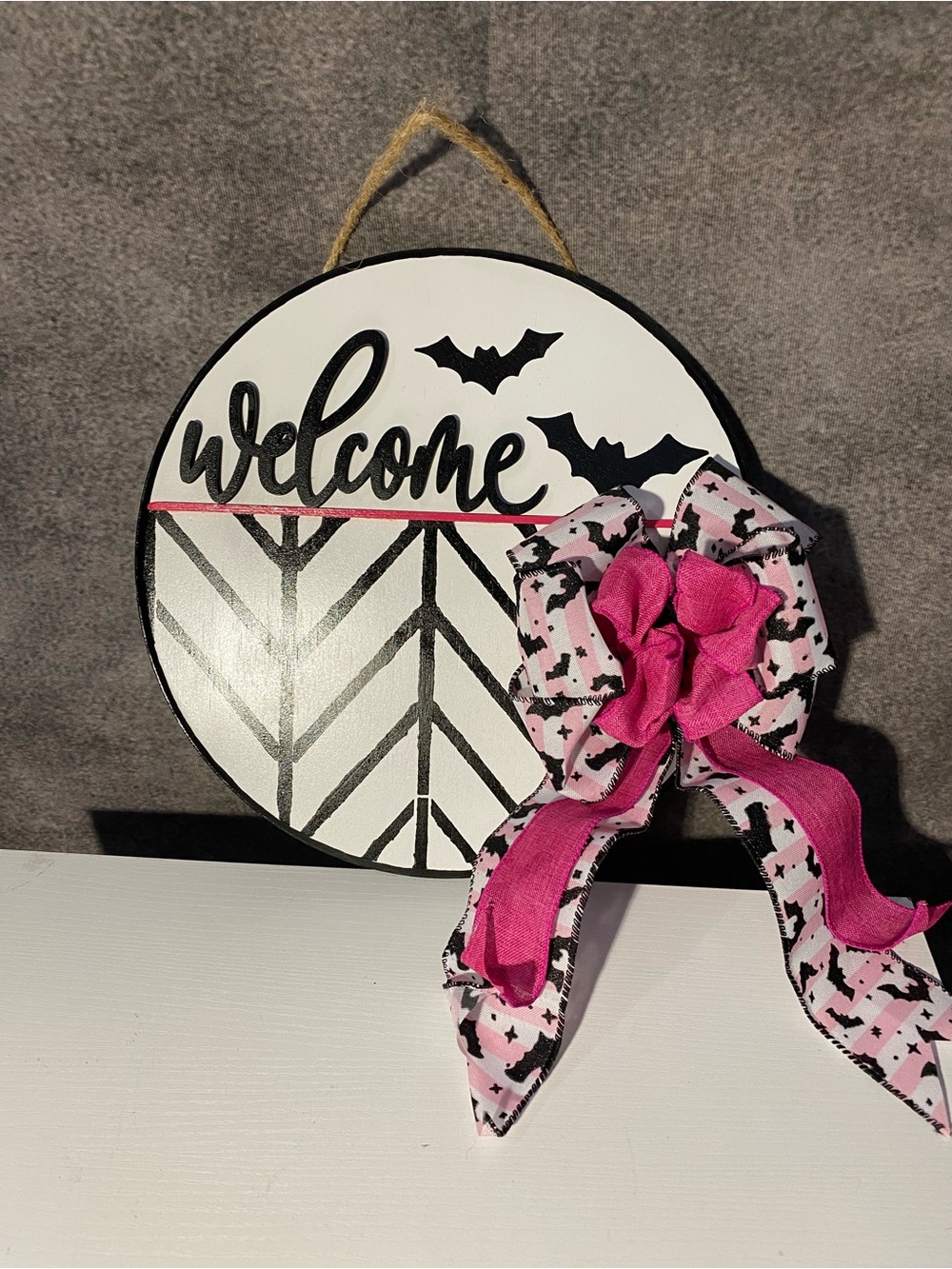 Halloween Welcome Door Sign Pink Bat Bow Wooden Round Hanger Bowalicious Decor